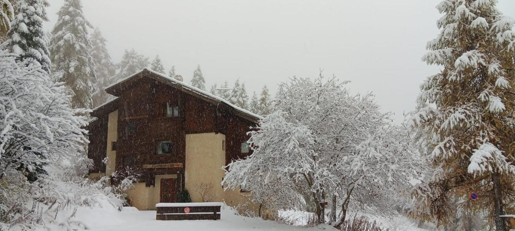 Chalet Les Arolles Les Orres Exteriör bild