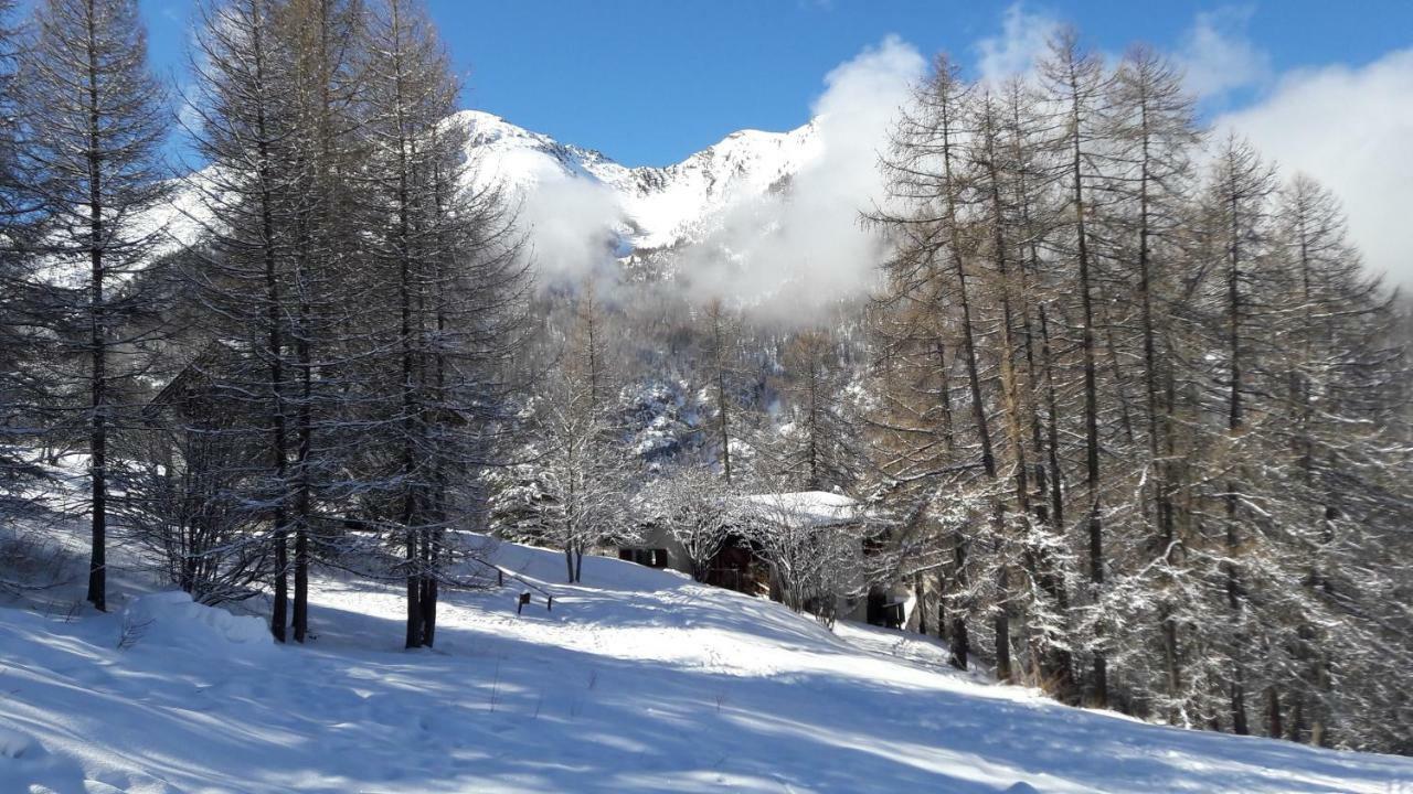 Chalet Les Arolles Les Orres Exteriör bild