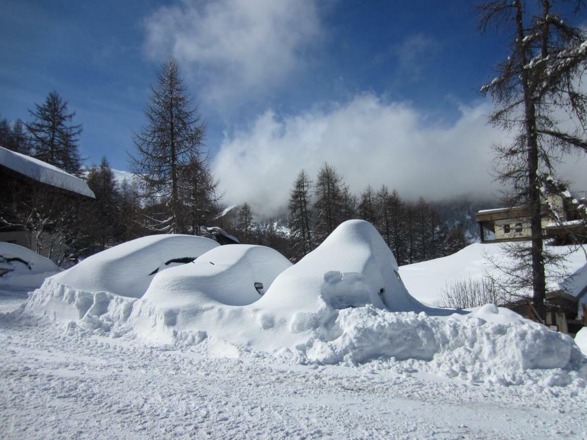 Chalet Les Arolles Les Orres Exteriör bild